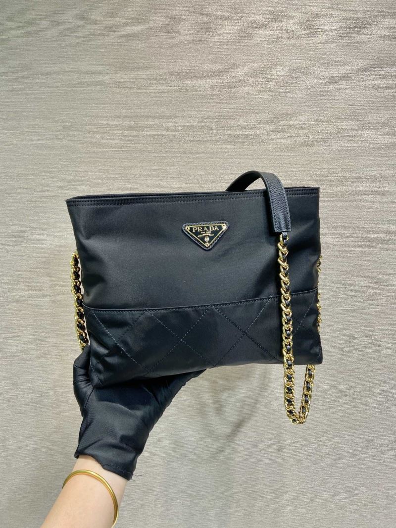 Pra*a tote bags